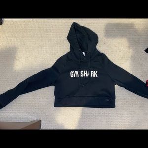 Gymshark women’s cropped hoodie